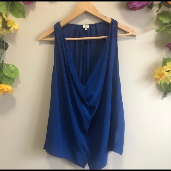 🌷Wilfred 100% Silk Sleeveless blouse - Picture 1 of 11